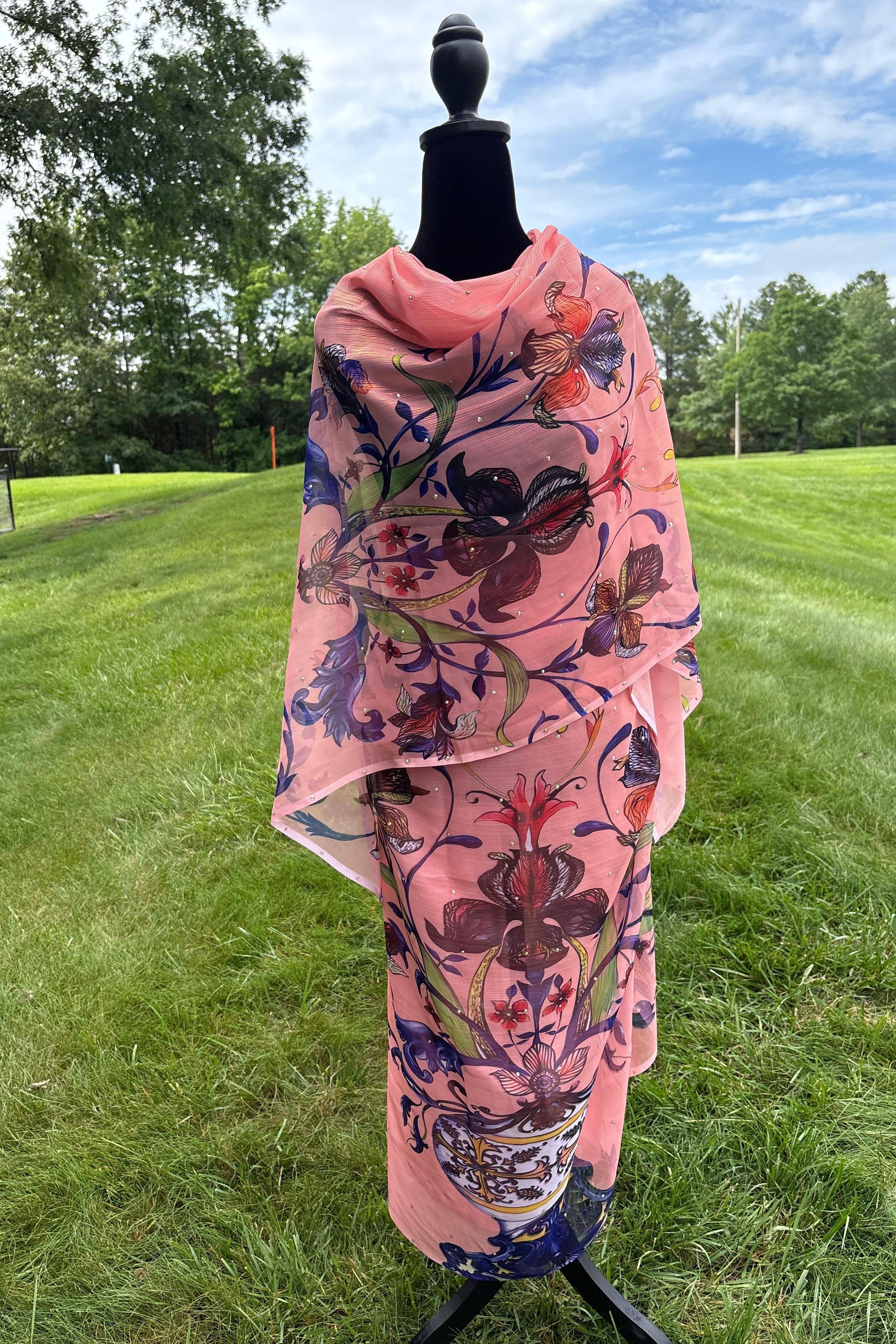 Artistic Botanical Sudanese Toub