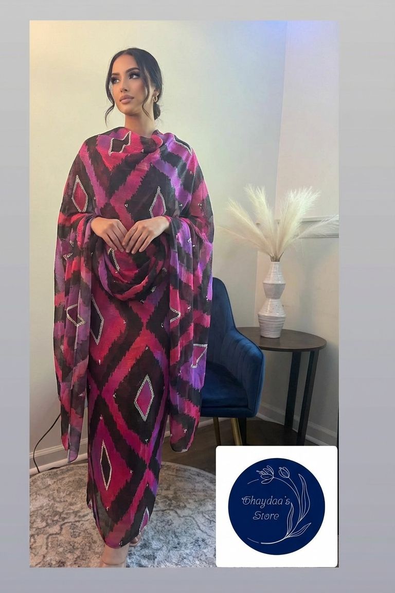 Bold Geometric Diamond Sudanese Toub